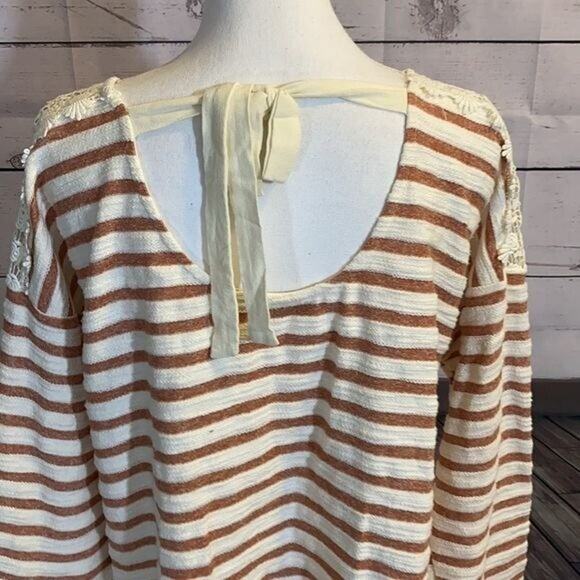 Doe Rae Shirt Womens Large Ivory Orange Striped Lace Boho Boxy Rayon Textured - Picture 9 of 12